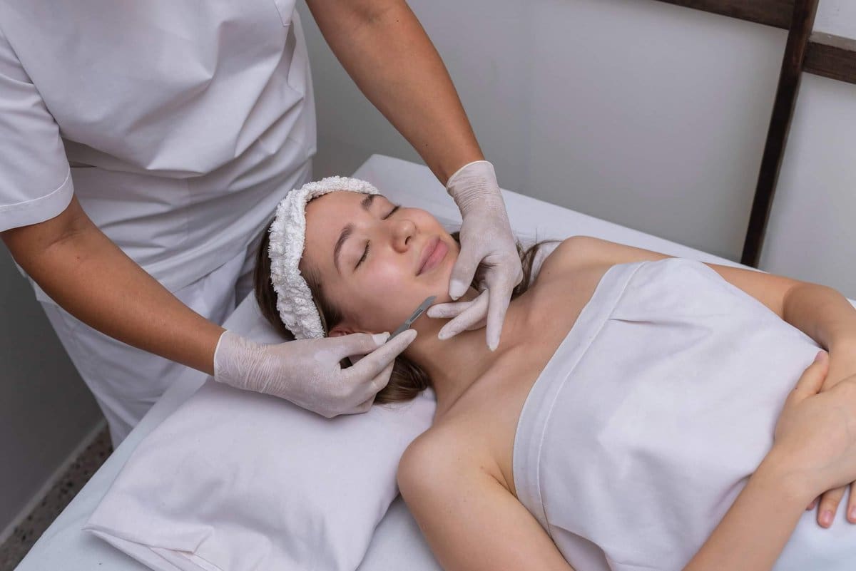 Dermaplaning Unveiling the Secret to Silky Smooth Skin